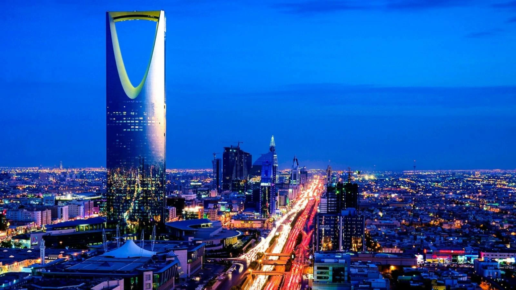 رؤية السعودية 2030: تقدم هائل في المبادرات ومؤشرات الأداء