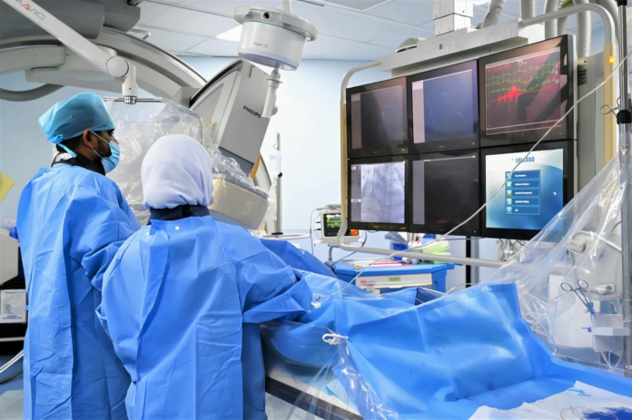 السعودية تضع معايير حوكمة تدريب الأطباء لضمان الجودة العالمية