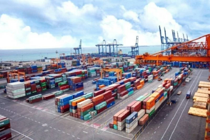 الاقتصاد السعودي غير النفطي: نمو قياسي وتنوع استراتيجي