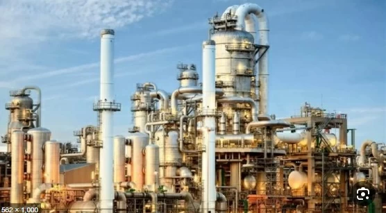 صادرات الصناعات الكيماوية السعودية تقفز 18% إلى 6.92 مليار ريال