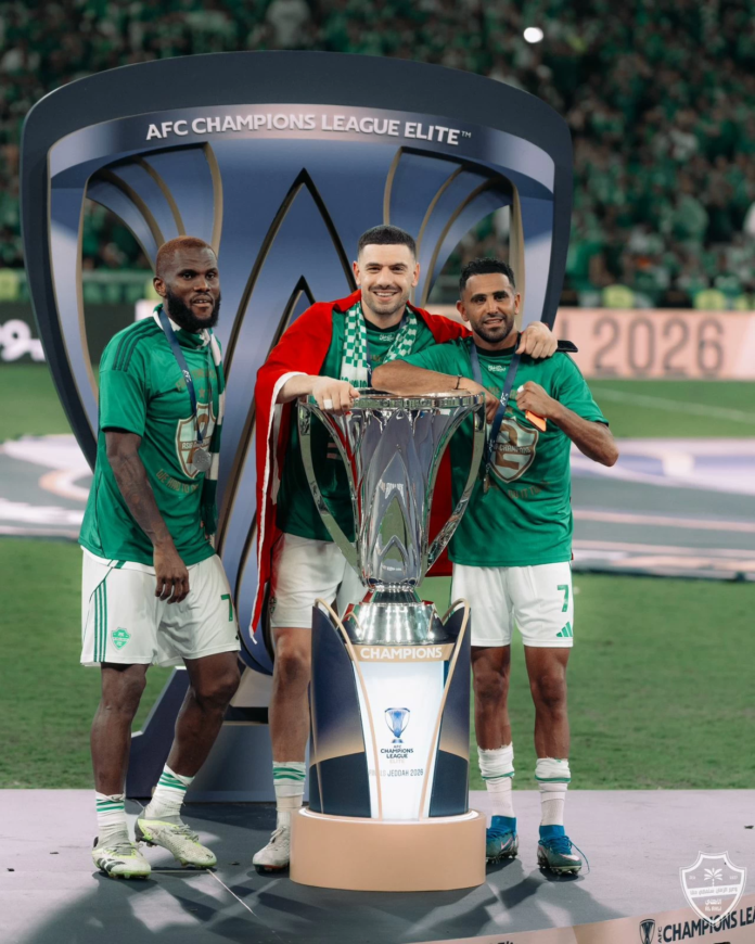 الأهلي يكتب التاريخ: فيرمينو وكيسيه يعززان قوة الدوري السعودي