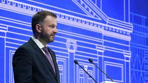 تحديات الوضع الاقتصادي الروسي: نقص الموارد والكوادر