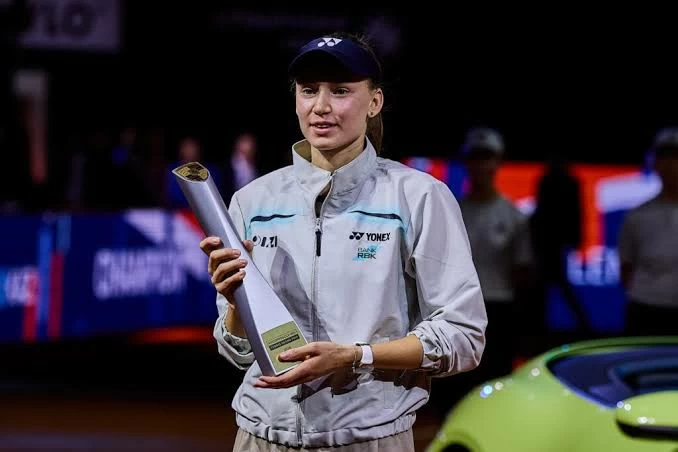 ريباكينا تنتقد التحكيم الإلكتروني: جدل التقنية في التنس