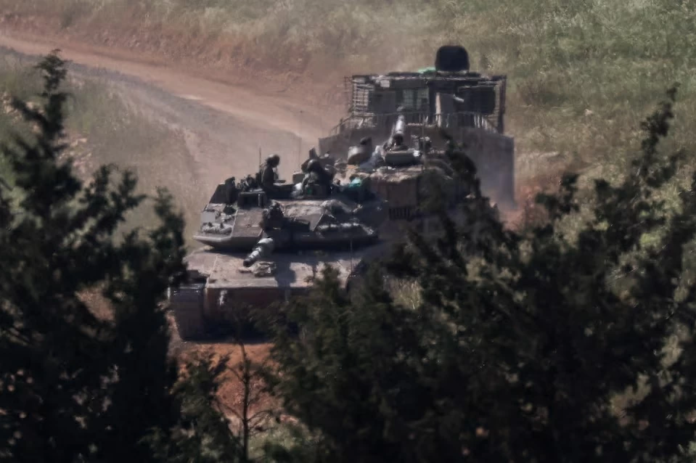 التصعيد الإسرائيلي في جنوب لبنان: تهجير وتدمير 1000 هدف لحزب الله