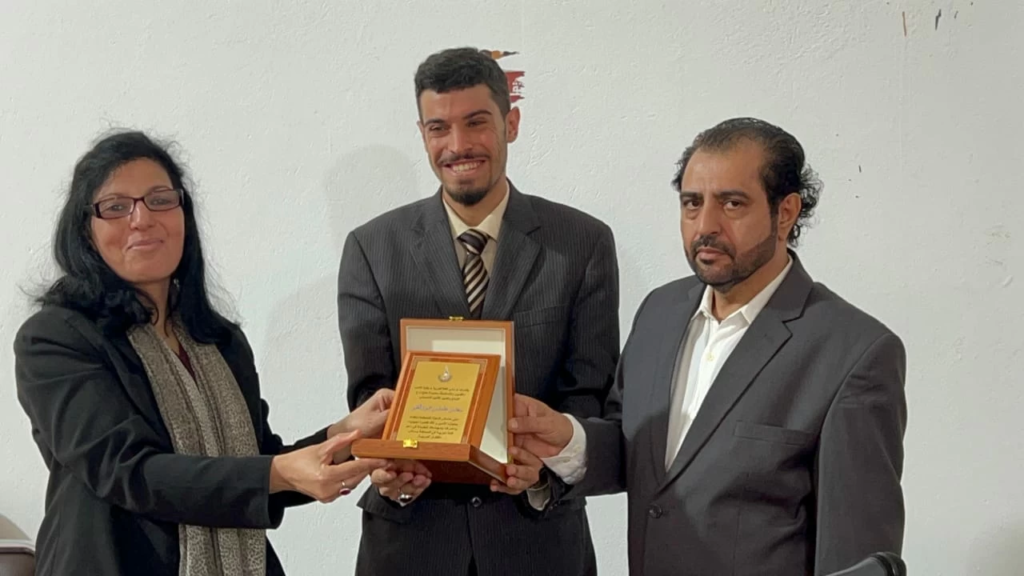 احتفاء جامعة منوبة بـ"تجربة سعد الثقفي الأدبية" وتأثيرها