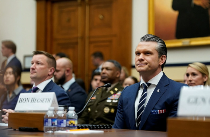 البنتاغون: 25 مليار دولار لمواجهة إيران.. قراءة في العلاقات الأمريكية الإيرانية