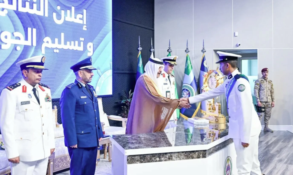 تخريج الدفعة 39 من كلية الملك فهد البحرية بالجبيل