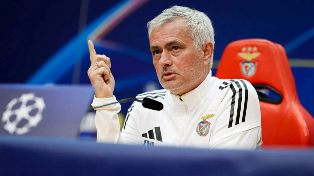 مورينيو ينفي عودته لريال مدريد ويؤكد التزامه | أخبار كرة القدم