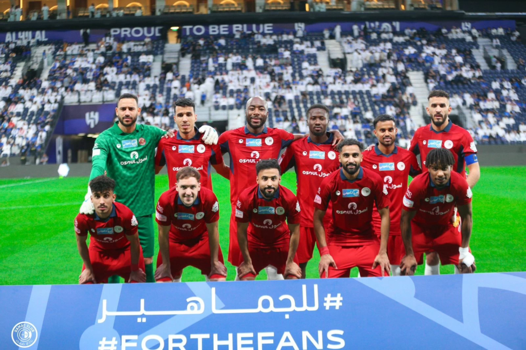 نادي ضمك: فارس الجنوب يبحث عن هويته في دوري روشن السعودي