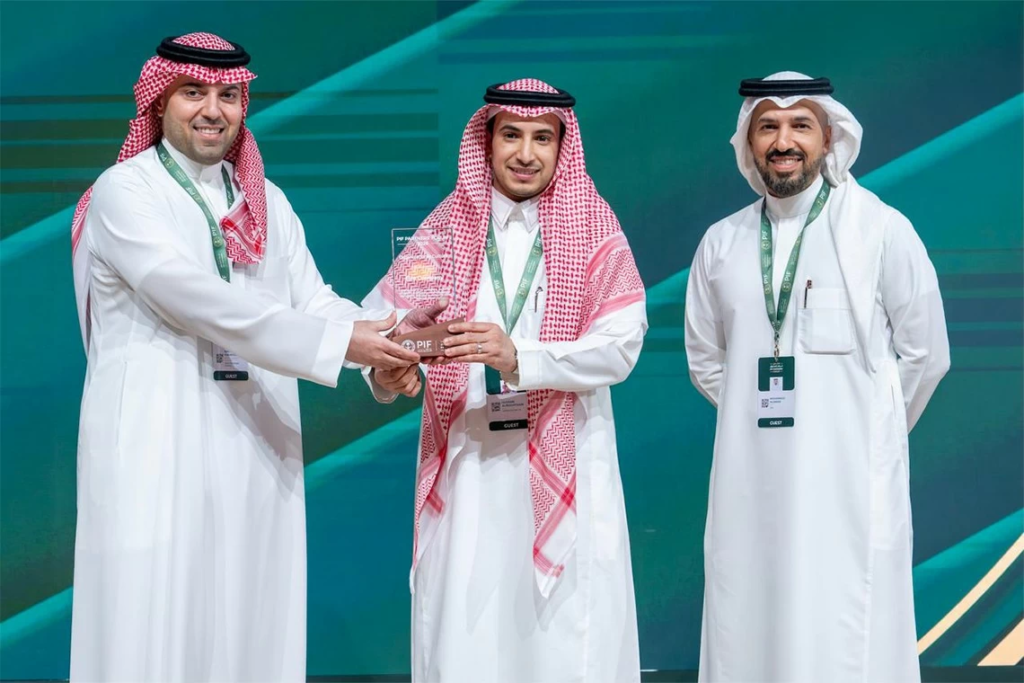 «عِلم» تفوز بجائزة الثقافة المؤسسية: نموذج للتميز والابتكار