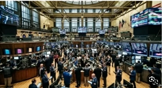 تراجع مؤشرات وول ستريت: داو جونز يفقد 82 نقطة وسط قلق جيوسياسي