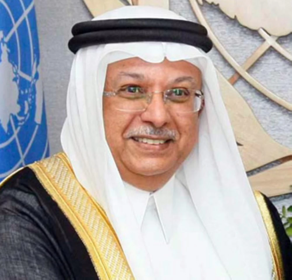 جدة تترقب الأمين العاشر: تحديات وآمال مستقبلية