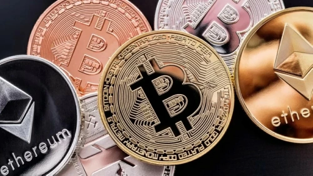 البيتكوين تقترب من 81 ألف دولار: تحليل ارتفاع العملات المشفرة