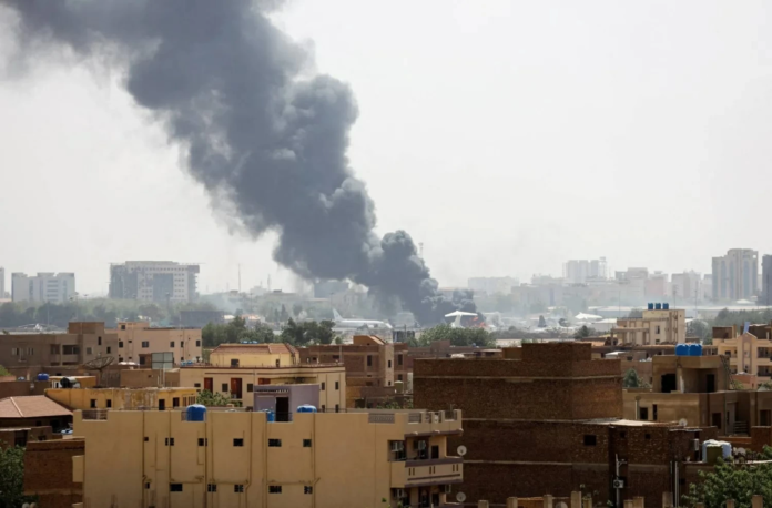 تحذير أمريكي السودان: واشنطن تدعو مواطنيها للبحث عن مأوى بعد قصف مطار الخرطوم