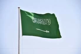 إدانة السعودية لاستهداف مطار الخرطوم: دعوة للسلام