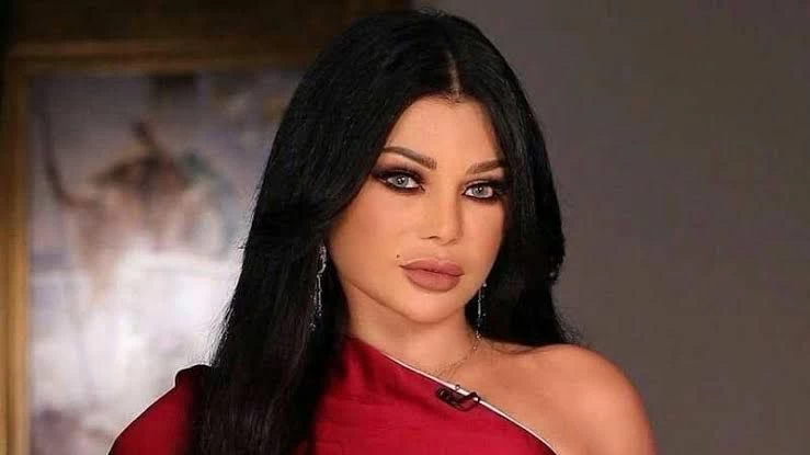 انتقادات حفل هيفاء وهبي في مصر: عودة مثيرة للجدل