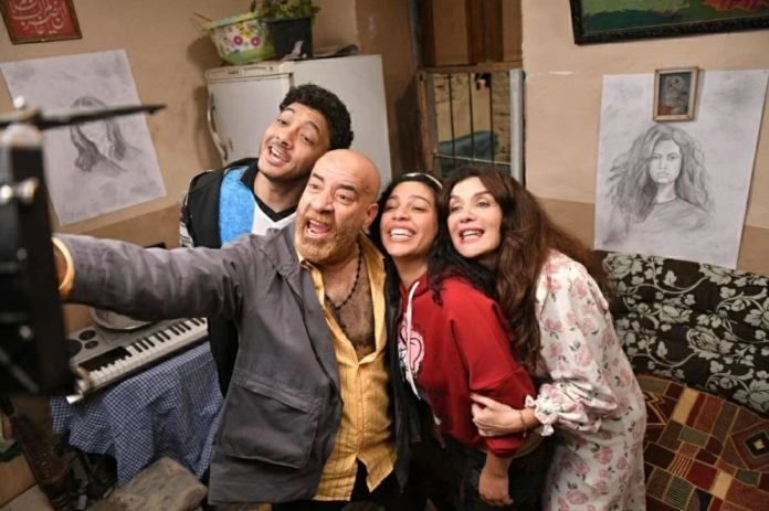 فشل فيلم محمد سعد فاميلي بزنس: تحليل لأسباب التراجع
