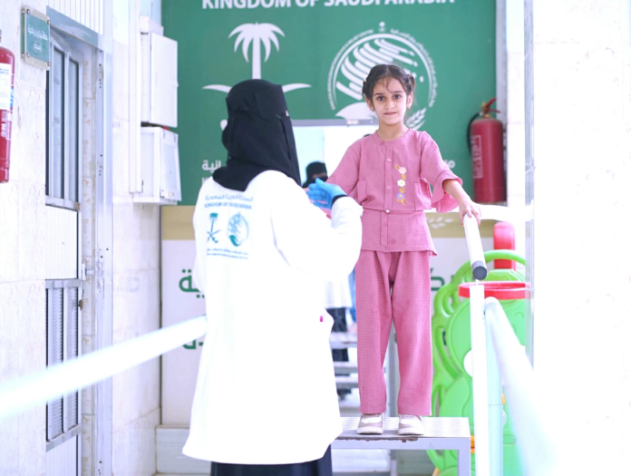 دعم مبتوري الأطراف في عدن: 1,945 خدمة طبية حيوية