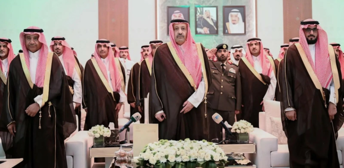 أمير الباحة يدشن الخطة التشغيلية 2026: تعزيز التنمية والتميز