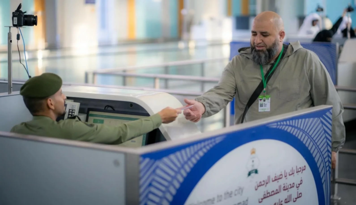 استقبال حجاج روسيا: مطار المدينة المنورة يرحب بضيوف الرحمن