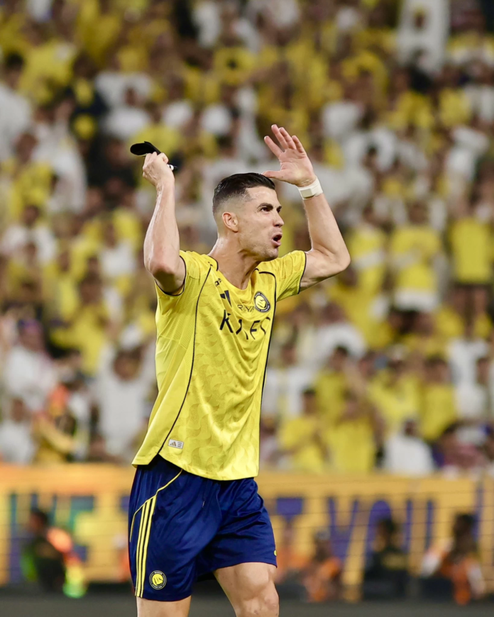 كريستيانو رونالدو والنصر: حسرة التعادل مع الهلال ورسالة الأمل