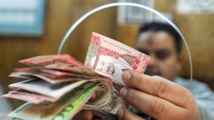 تحويلات الأجانب في السعودية تسجل رقماً قياسياً بـ16.9 مليار ريال
