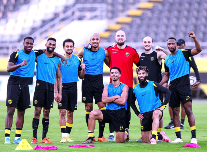 صراع آسيوي حاسم بين الاتفاق والاتحاد في دوري روشن