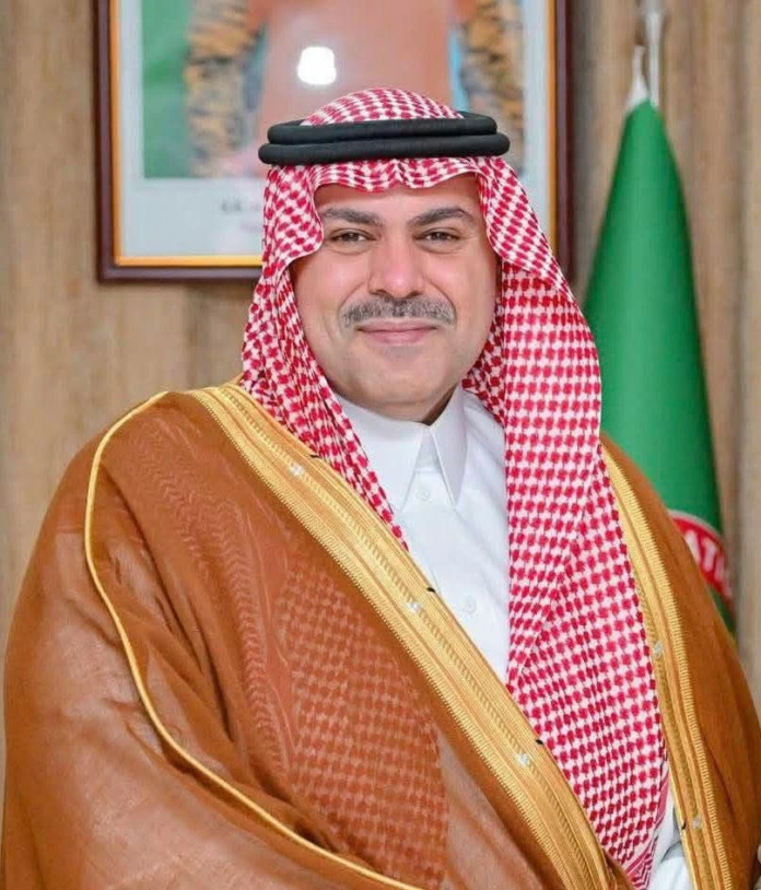 الدوسري يباشر عمله سفيراً للسعودية في بيروت خلفاً للبخاري