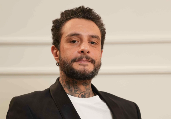 حقيقة ارتباط أحمد الفيشاوي بـ«كاميلا».. هل هي الزيجة السادسة؟