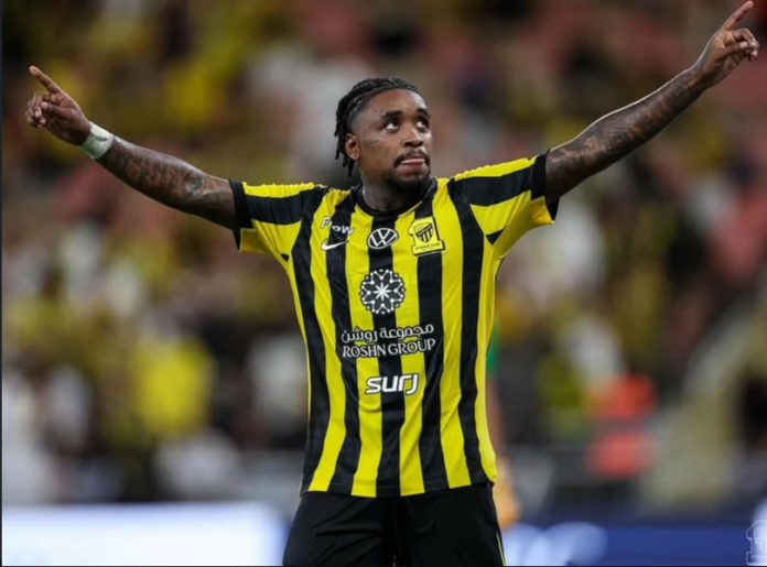 إصابة ستيفن بيرجوين تنهي موسمه ومستقبله مع الاتحاد غامض