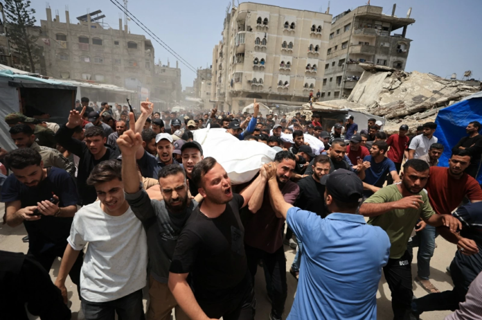 مقتل فلسطينيين في غزة بقصف إسرائيلي استهدف مطبخاً خيرياً