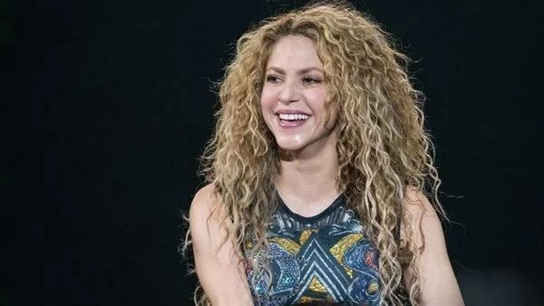 براءة شاكيرا من التهرب الضريبي واستعادة 55 مليون يورو