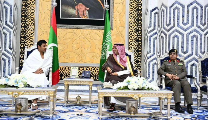 نائب رئيس جمهورية المالديف في جدة لبحث تعزيز التعاون
