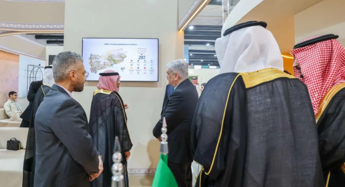 نائب رئيس وزراء أذربيجان يستعرض جهود السعودية في اليمن