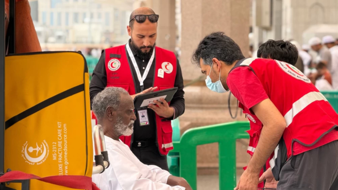 تأمين تفويج الحجاج من المدينة إلى مكة بـ 16 وحدة إسعافية
