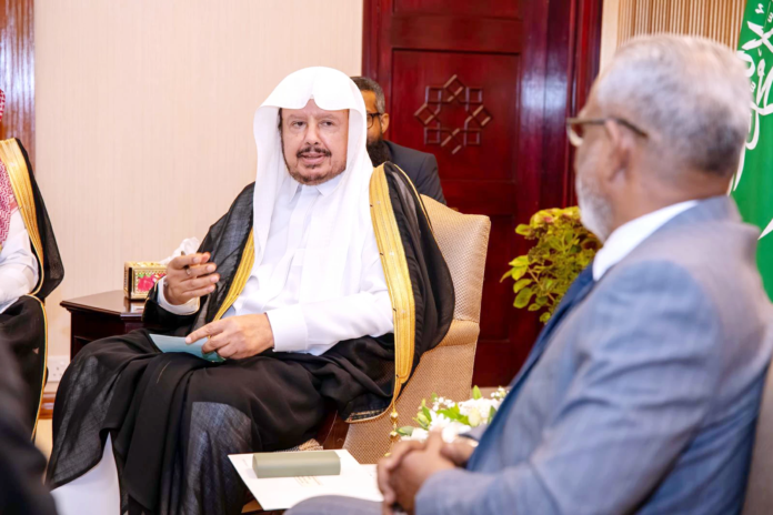مباحثات لتعزيز العلاقات البرلمانية السعودية المالديفية