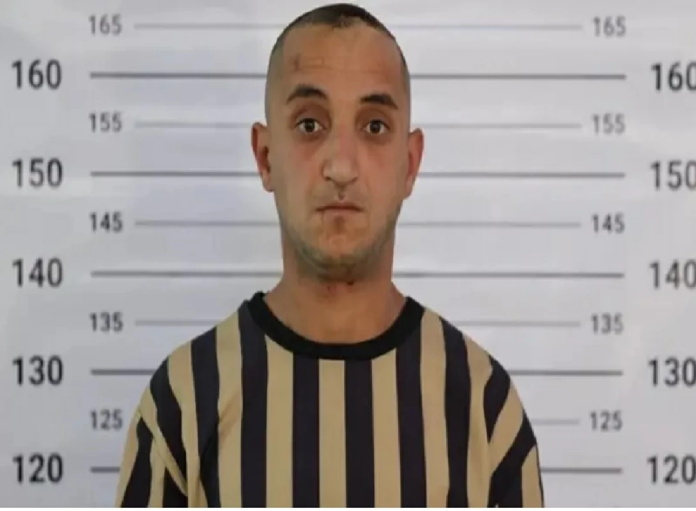 اعتقال سجان صيدنايا: القبض على حارس سجن التعذيب الشهير