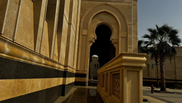 استعدادات عيد الأضحى في جازان: تجهيز 1270 مصلى وجامع