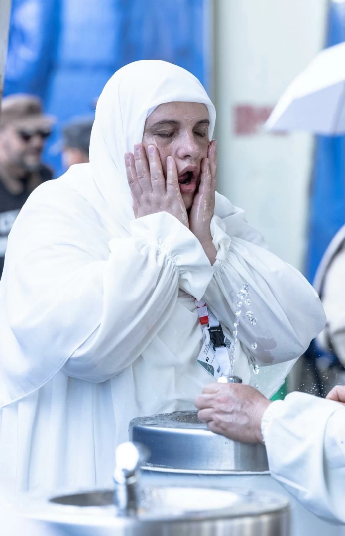خدمة الحجاج في منى: جهود سعودية لضمان راحة ضيوف الرحمن