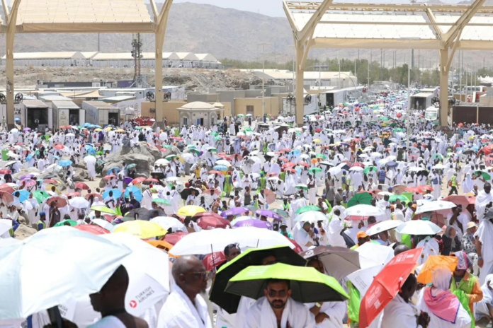 نصائح وزارة الصحة للحجاج: البقاء بالمخيمات للوقاية من الحر