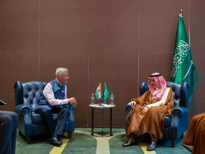 العلاقات السعودية الهندية: لقاء الأمير فيصل بن فرحان وجايشانكار