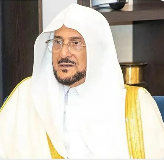 نجاح موسم الحج 1445: وزير الشؤون الإسلامية يهنئ القيادة
