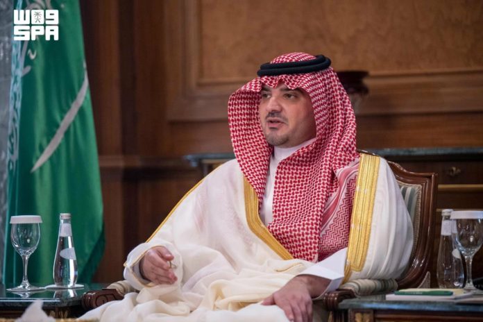 وزير الداخلية يلتقي الجهات المشاركة في الحج ويشيد بنجاح الموسم