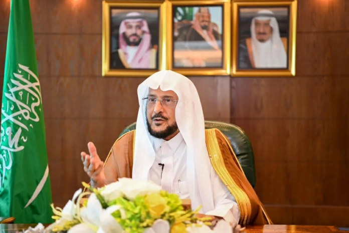حقيقة التبرعات لبناء المساجد وتصريحات آل الشيخ المثيرة للجدل