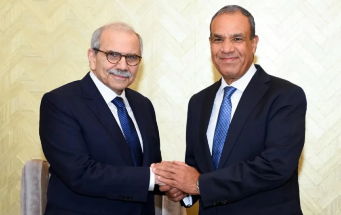 مصر تطالب بـ انسحاب إسرائيلي كامل من لبنان ودعم سيادته
