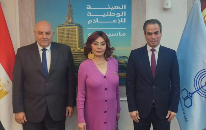 نبيلة عبيد تفاجئ جمهورها وتعلن عودتها للإذاعة المصرية