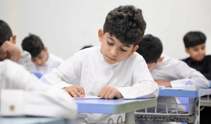 الغياب المدرسي بعد الإجازات: حلول عملية لتعزيز الانضباط