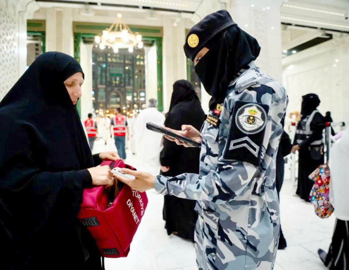 المرأة السعودية في الأمن: تميز لافت في تنظيم موسم الحج