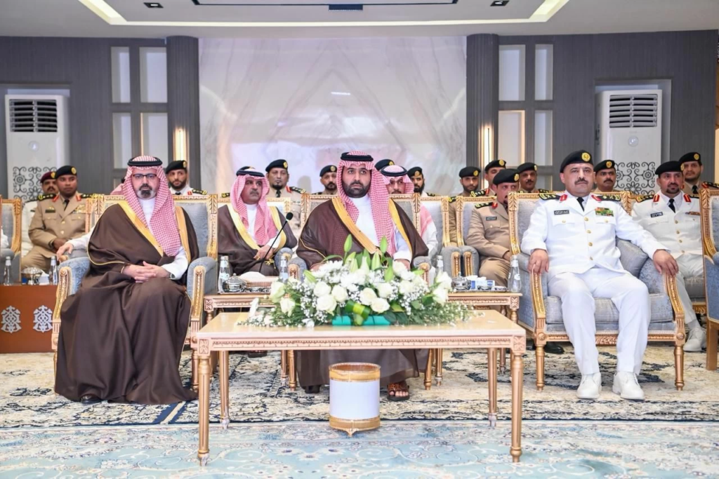 أمير جازان يزور حرس الحدود بمنطقة جازان لتفقد الجاهزية