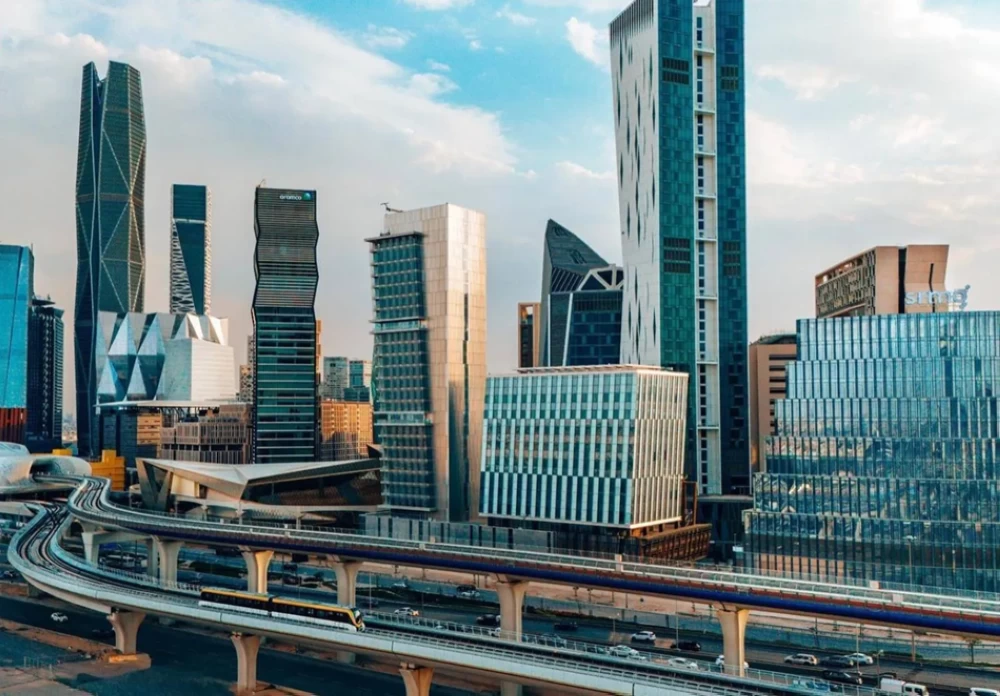 تطور الحكومة الإلكترونية: السعودية السادسة عالمياً في 2025